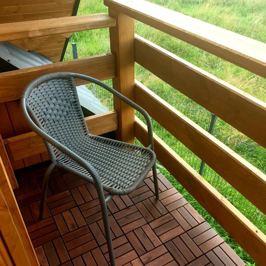 Domek Z Jacuzzi Tatrzanskie Serce Czerwienne Kültér fotó