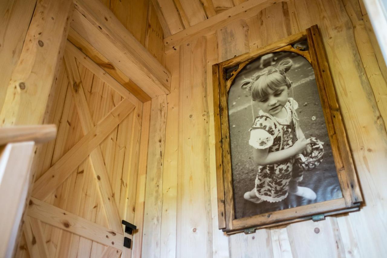 Domek Z Jacuzzi Tatrzanskie Serce Czerwienne Kültér fotó